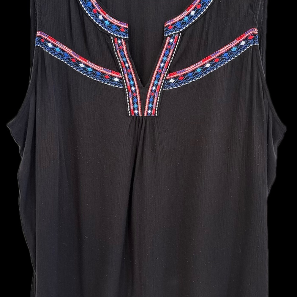 Terra & Sky Plus Size Black Embroidery Trim Sleeveless Top Size 2X 20W